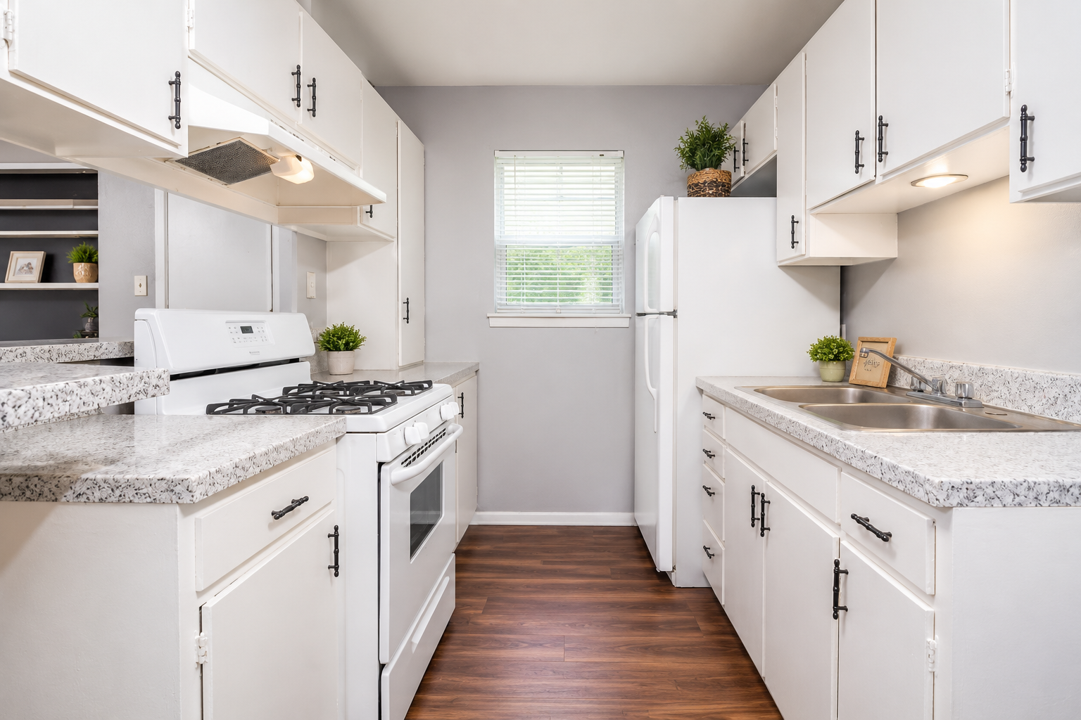 Liberty-Ridge-10-Kitchen-Range-View